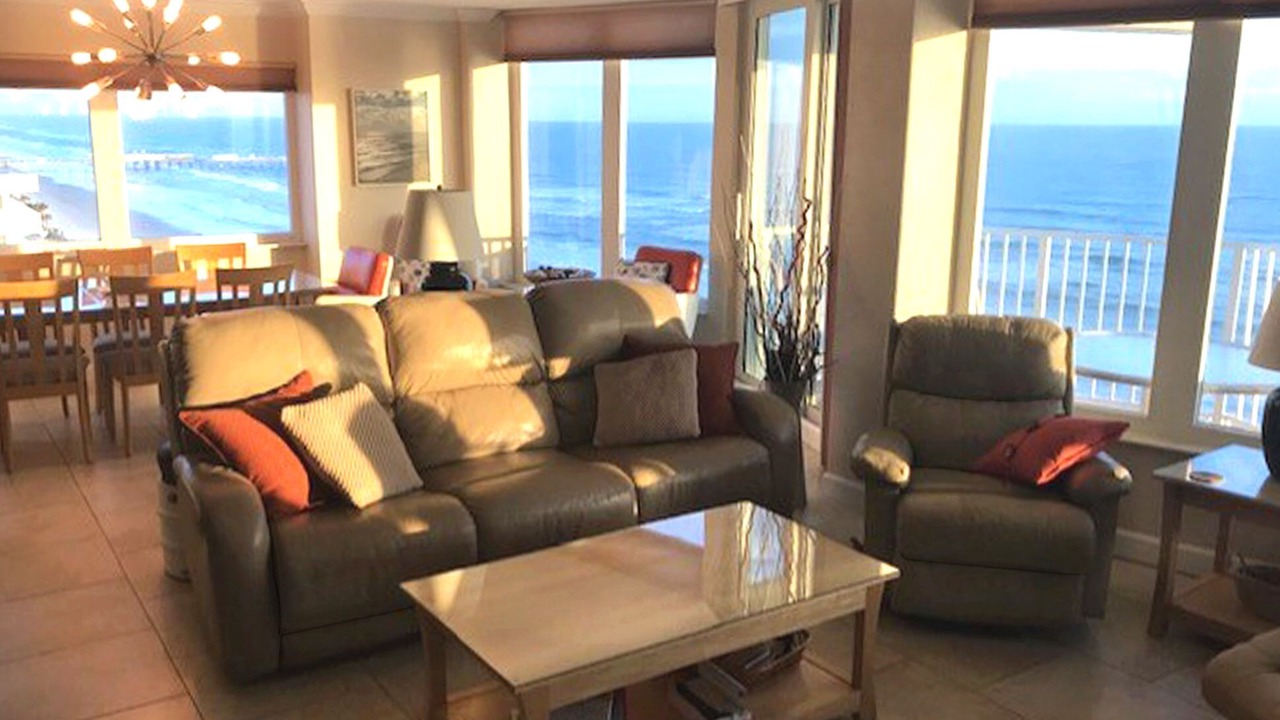 Photo of Livingroom in Daytona Beach Shores
