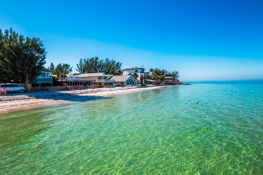 Photo of Others in Anna Maria