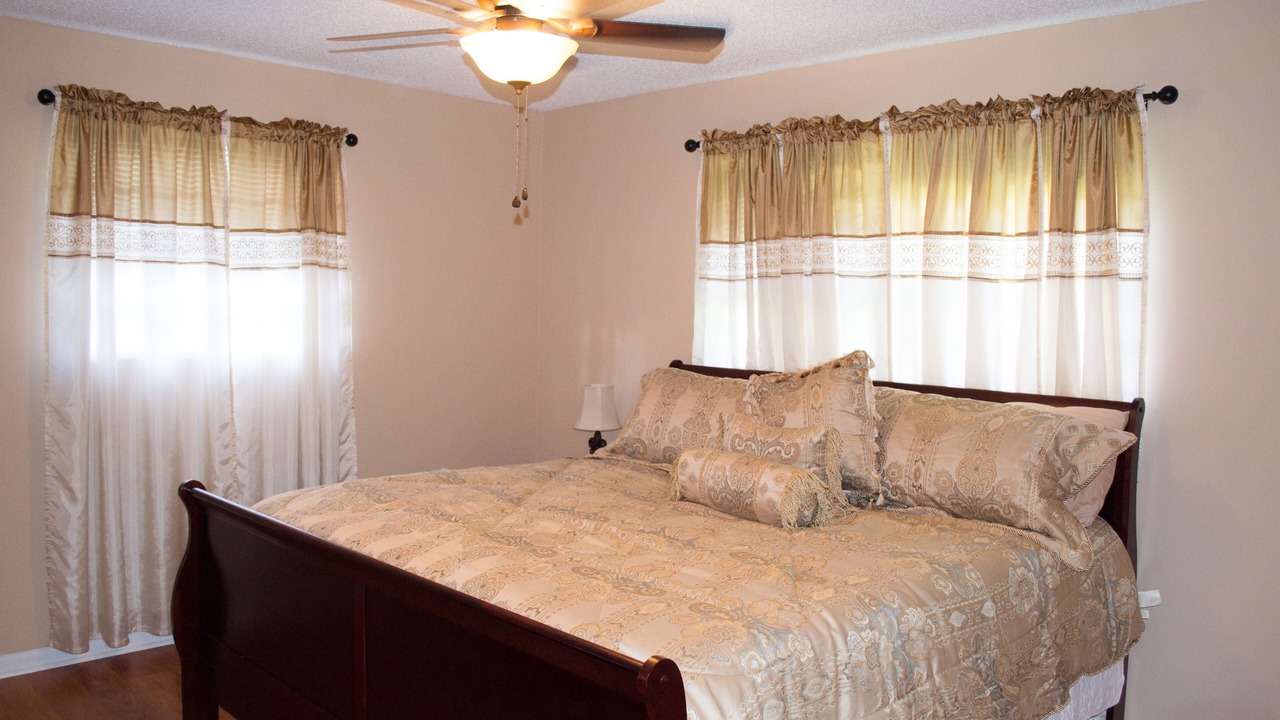 Photo of Bedroom in Southpoint
