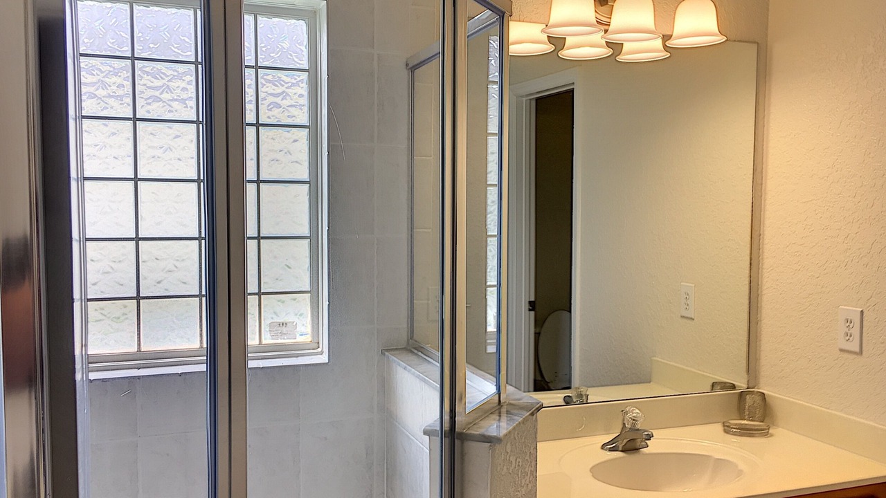 Photo of Bathroom in West Haven
