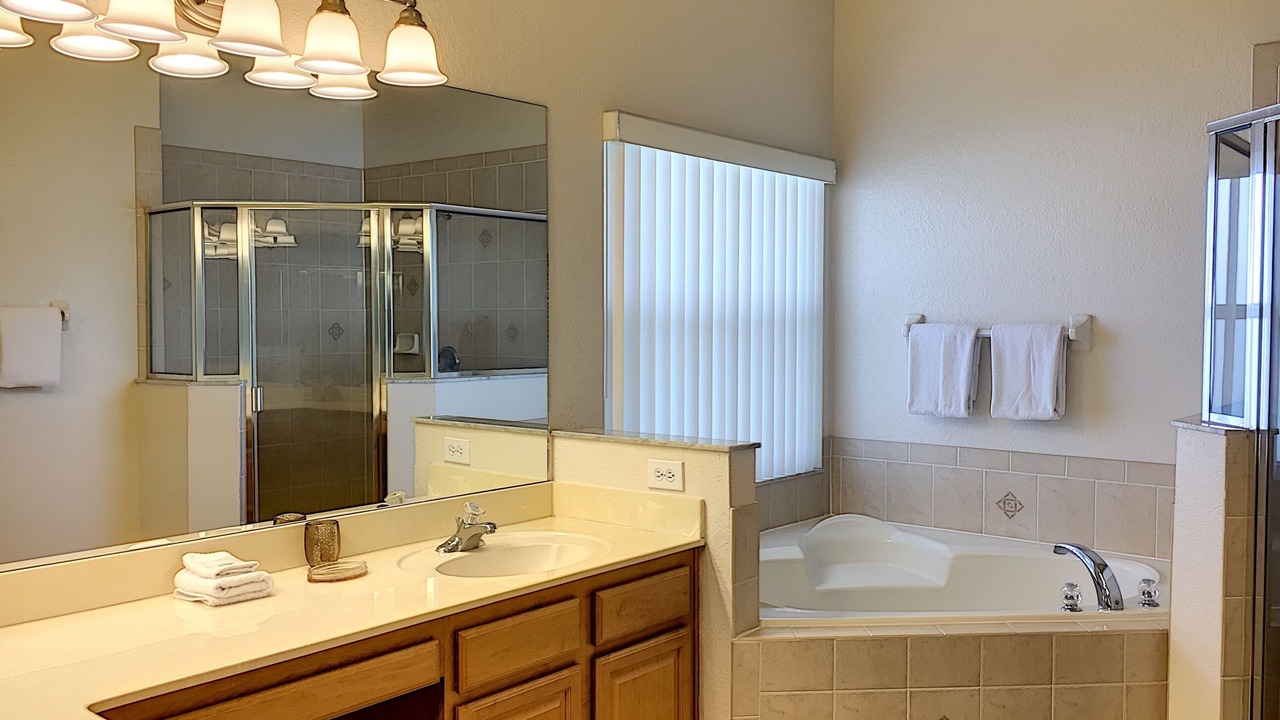 Photo of Bathroom in West Haven