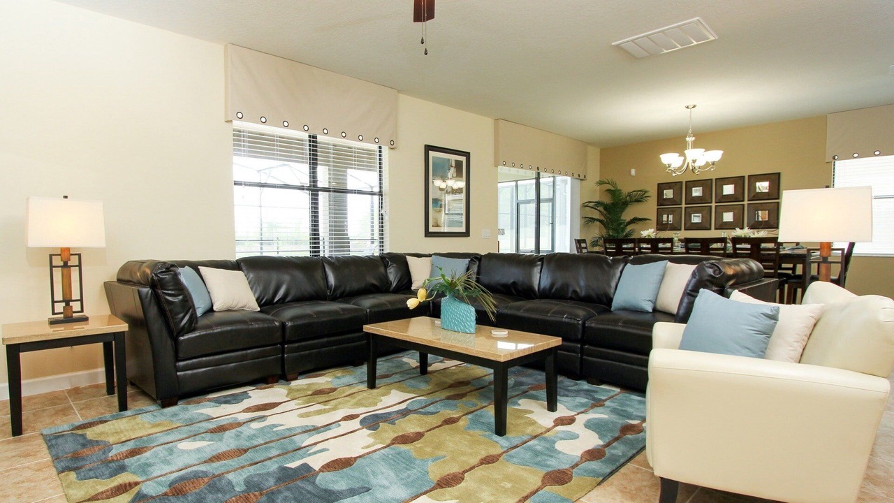 Photo of Livingroom in Davenport
