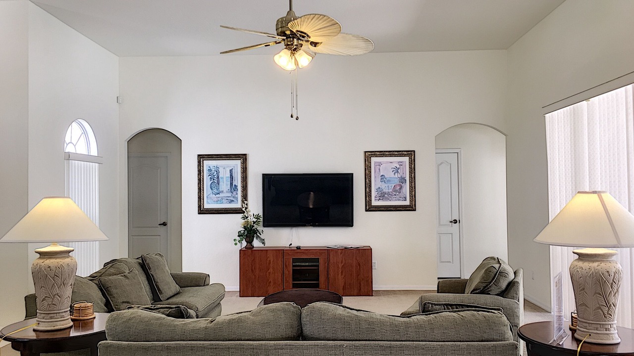 Photo of Livingroom in West Haven