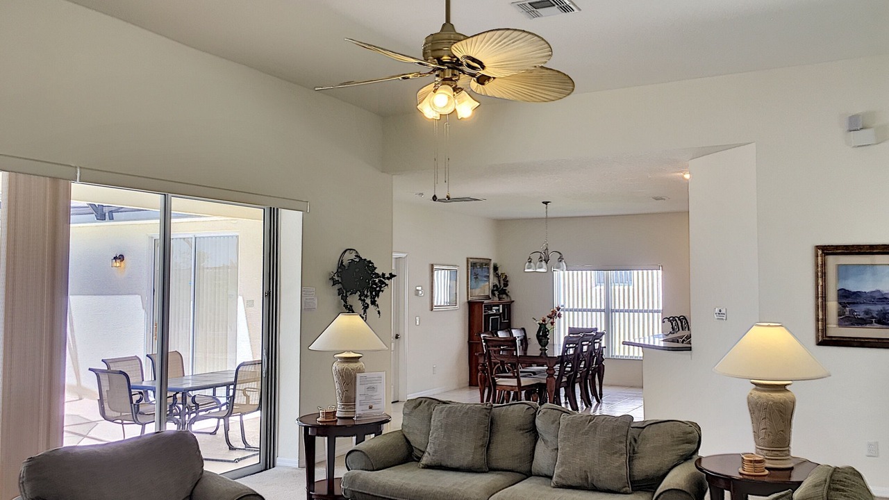 Photo of Livingroom in West Haven