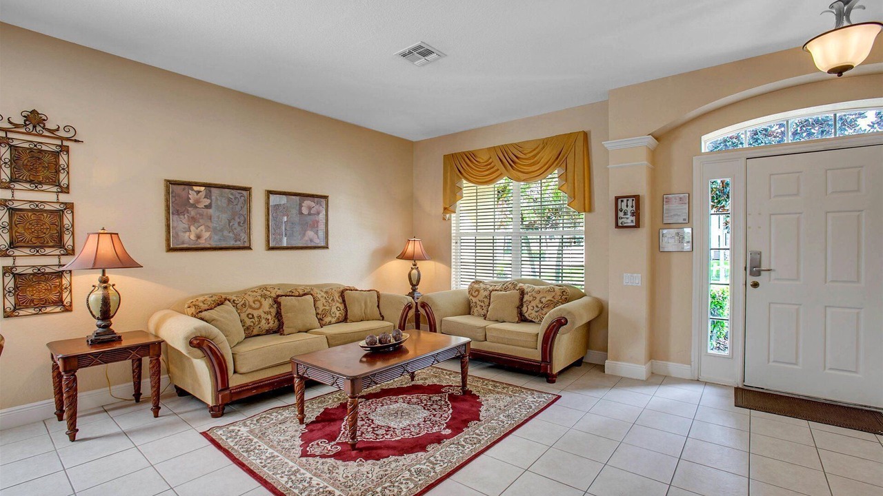 Photo of Livingroom in Windsor Hills