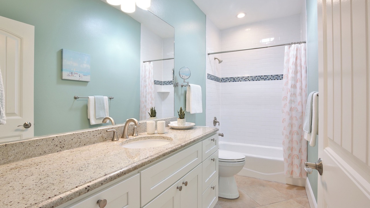 Photo of Bathroom in Holmes Beach