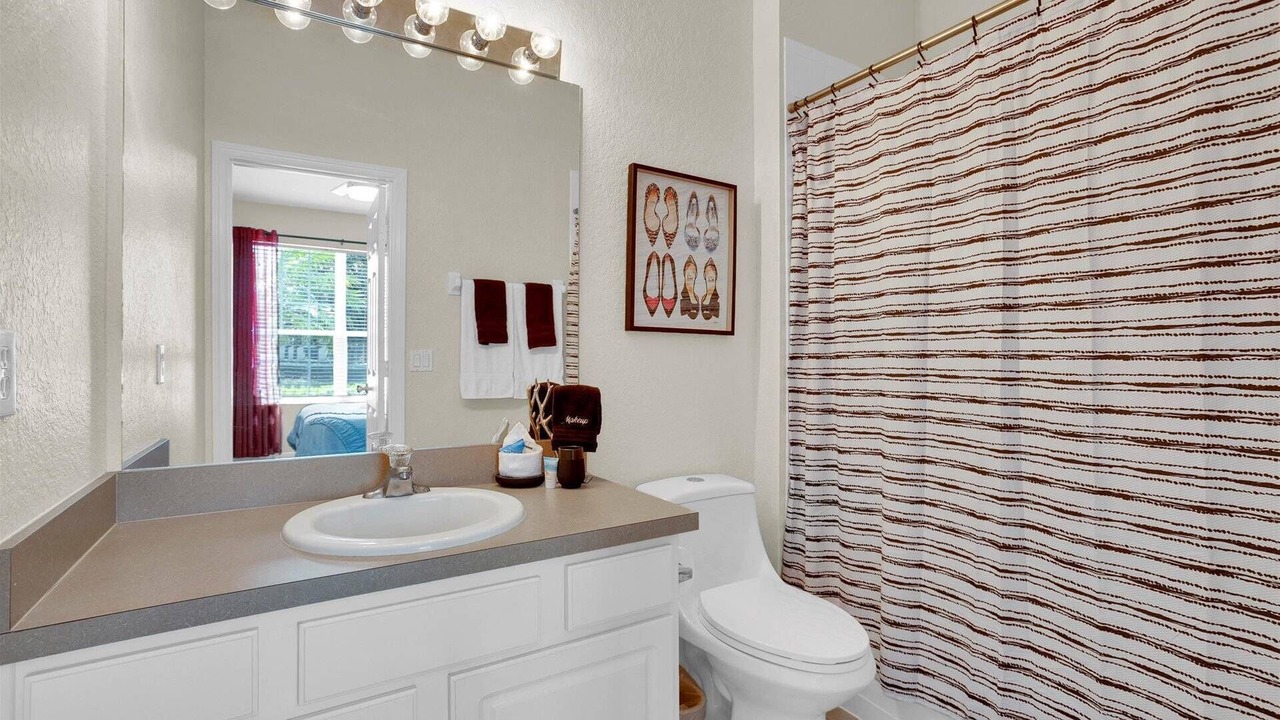 Photo of Bathroom in Windsor Hills