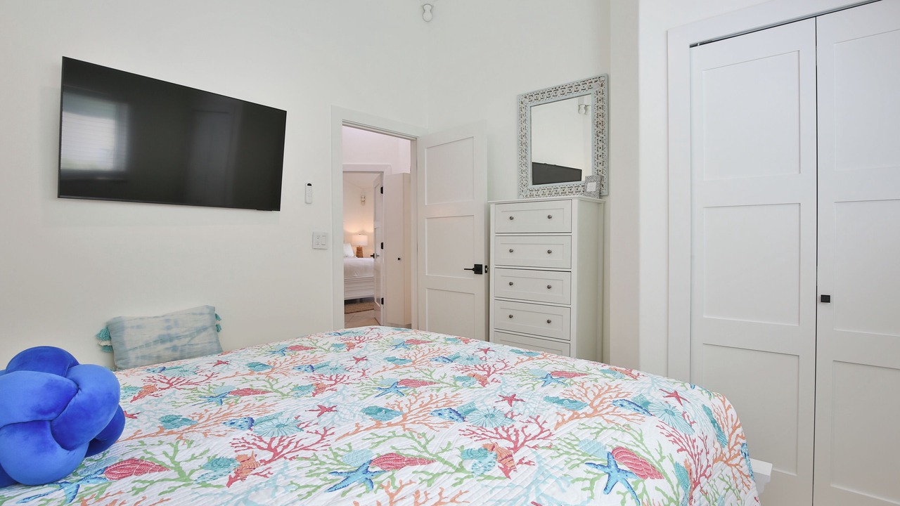 Photo of Bedroom in Holmes Beach