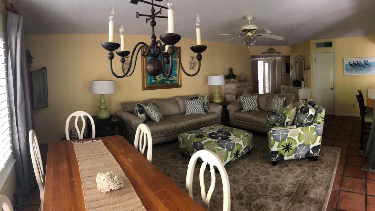 Photo of Livingroom in Gulf Pines