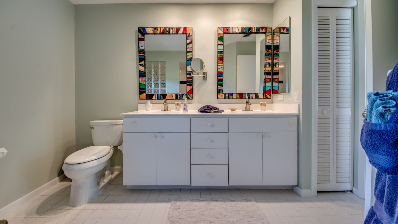 Photo of Bathroom in Bonita Shores