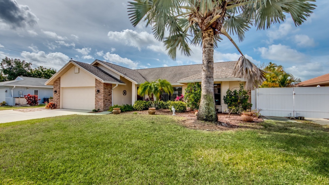 Photo of Outdoor in Bonita Shores