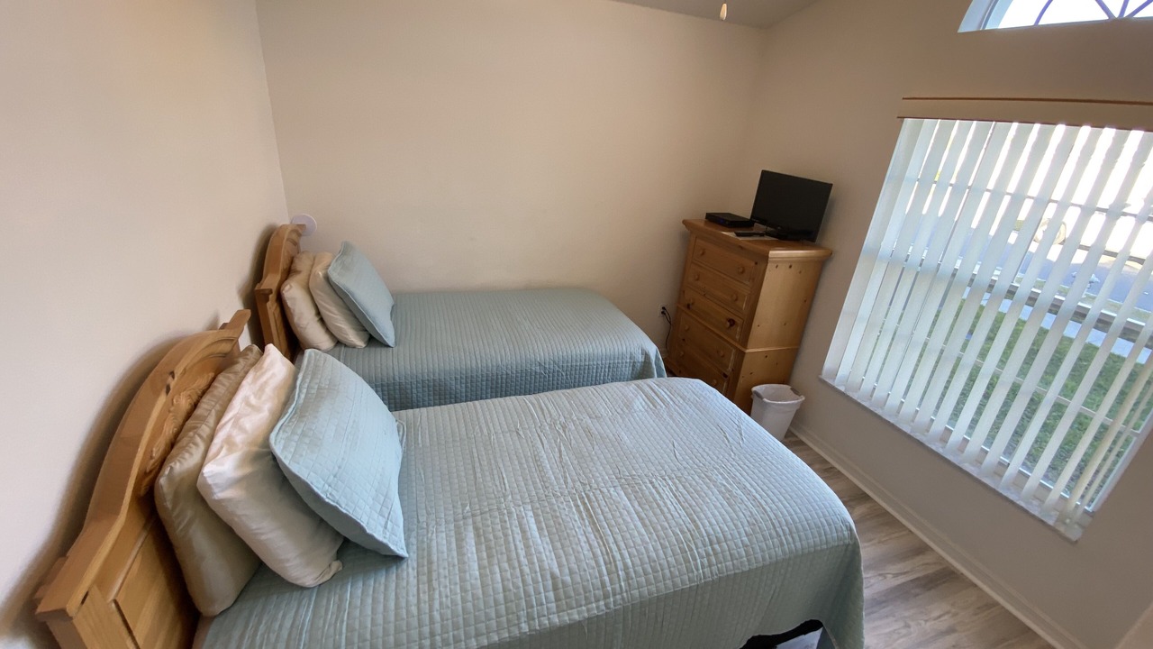 Photo of Bedroom in Eagle Pointe South
