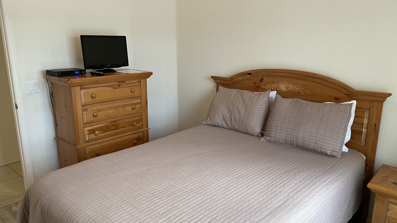 Photo of Bedroom in Eagle Pointe South