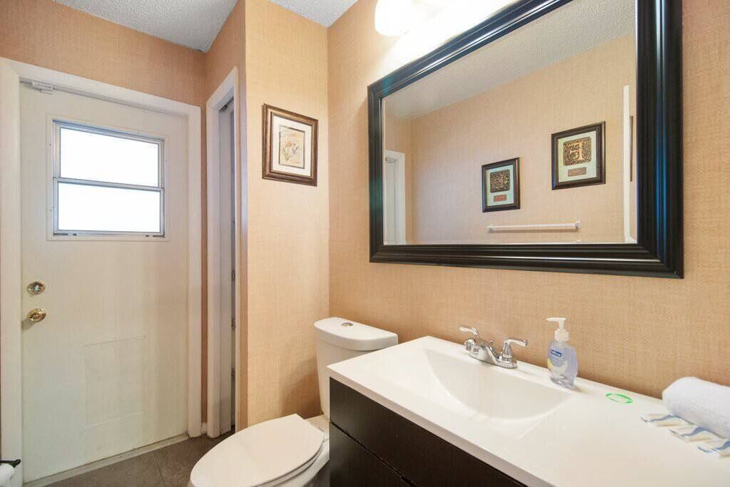 Photo of Outdoor in Bloomingdale