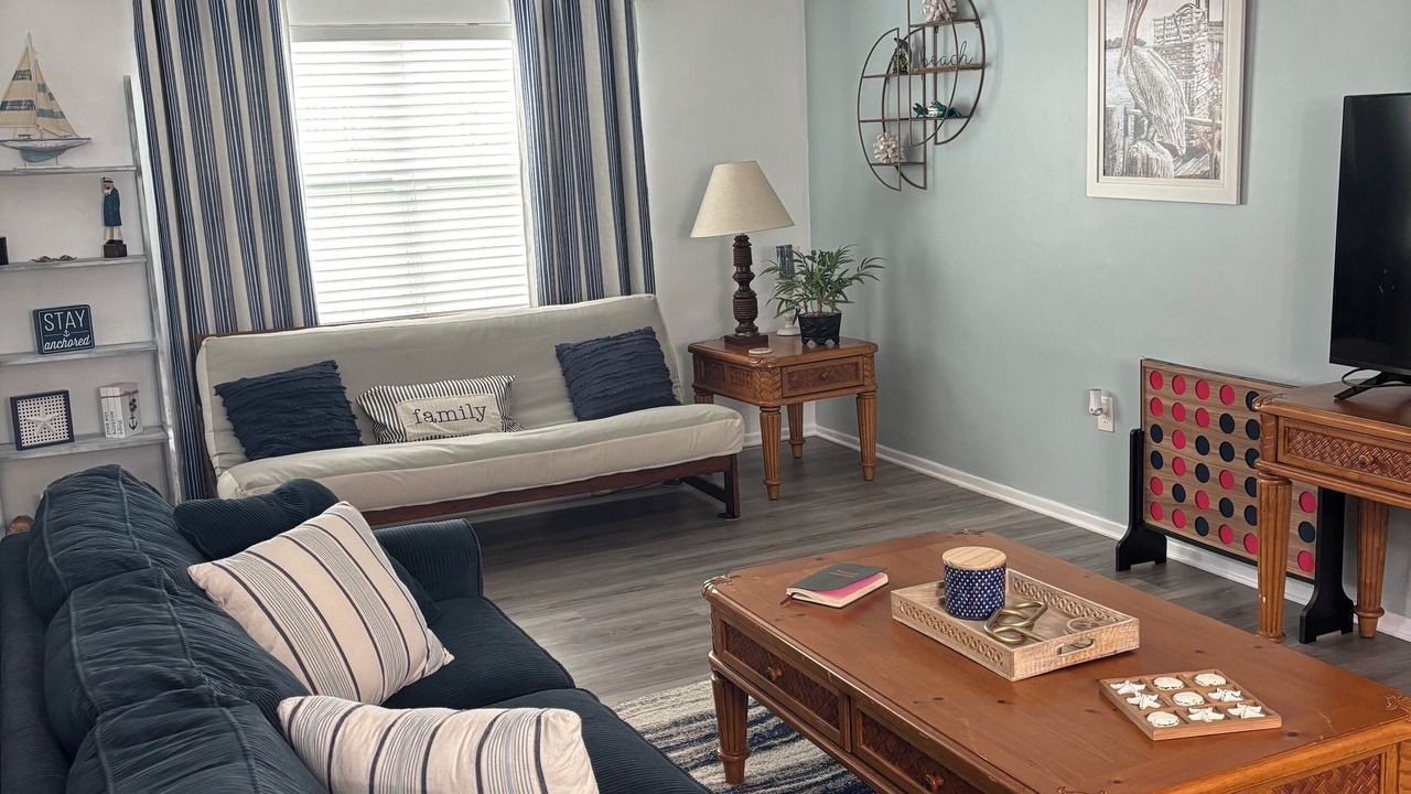 Photo of Livingroom in Hampton Homes