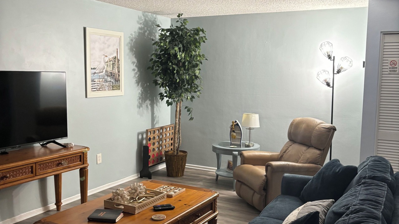 Photo of Livingroom in Hampton Homes