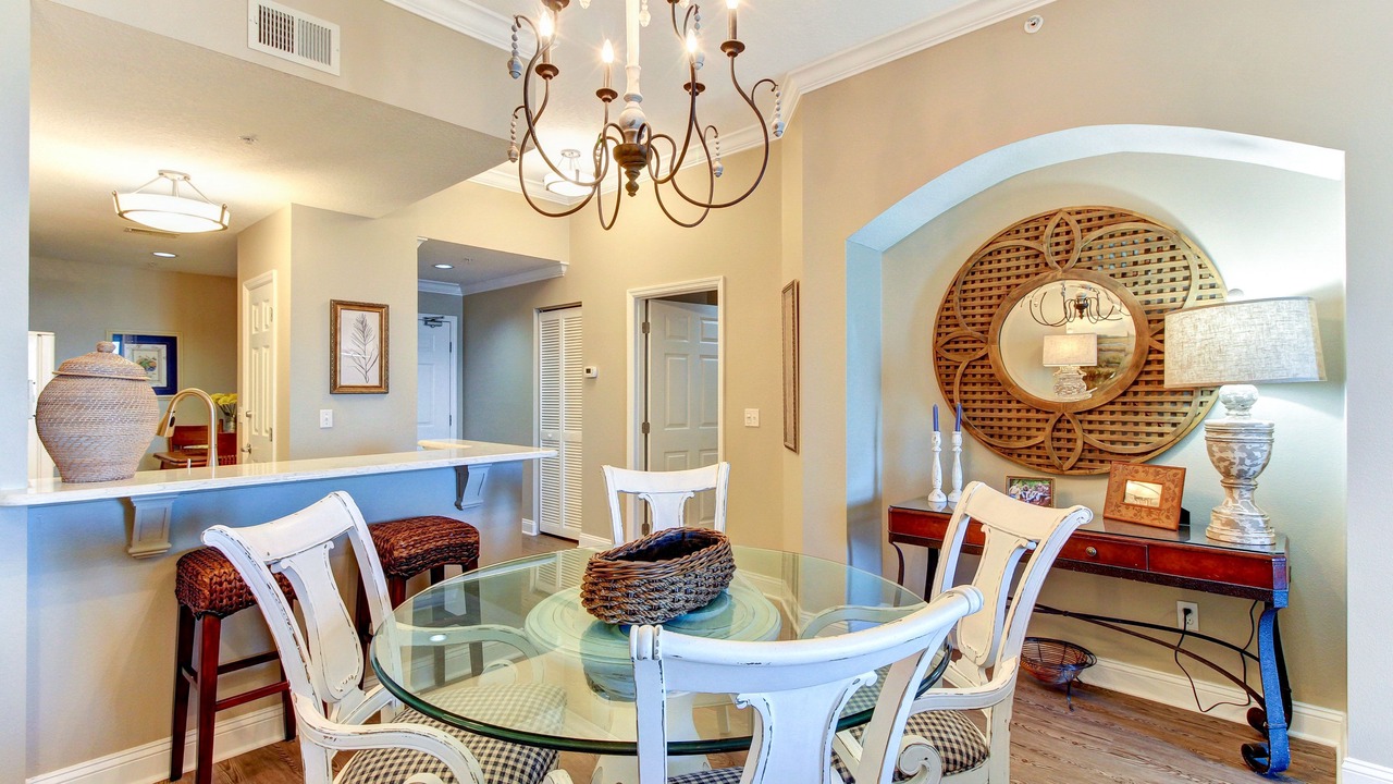 Photo of Livingroom in Amelia City