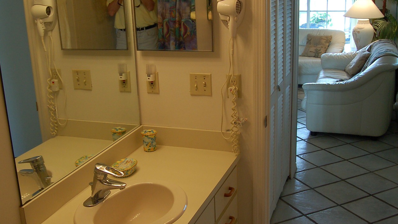 Photo of Bathroom in Lutz