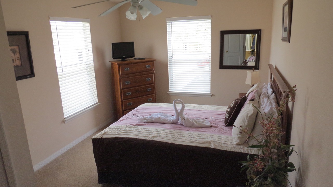 Photo of Bedroom in Sandy Ridge