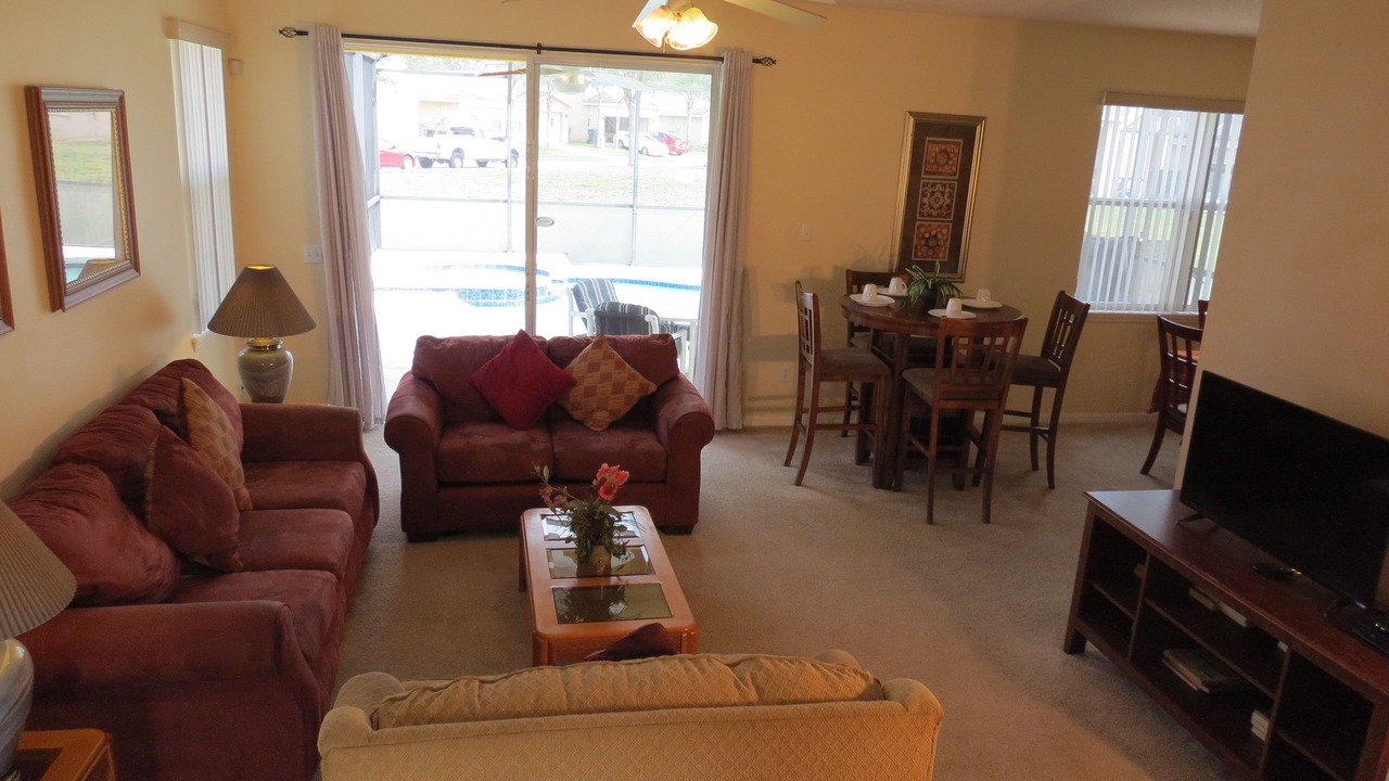 Photo of Livingroom in Sandy Ridge