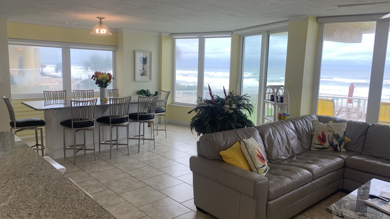 Photo of Livingroom in Daytona Beach Shores