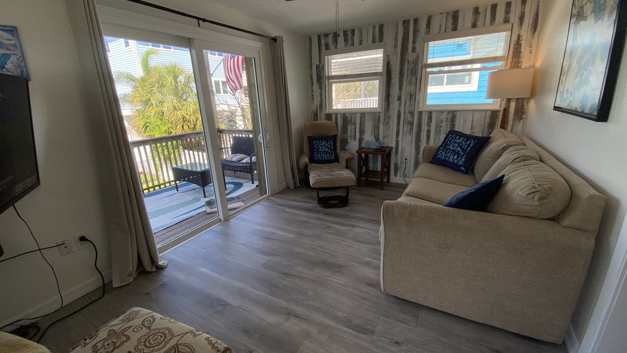 Photo of Livingroom in Bradenton Beach