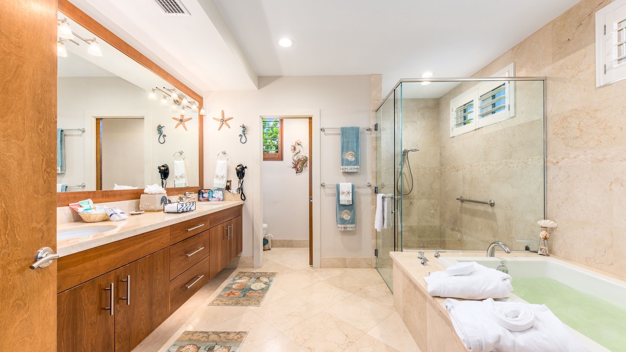 Photo of Bathroom in Hutchinson Island South