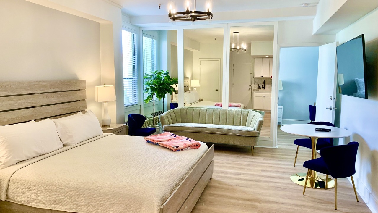 Photo of Livingroom in Palm Beach - West Palm Beach