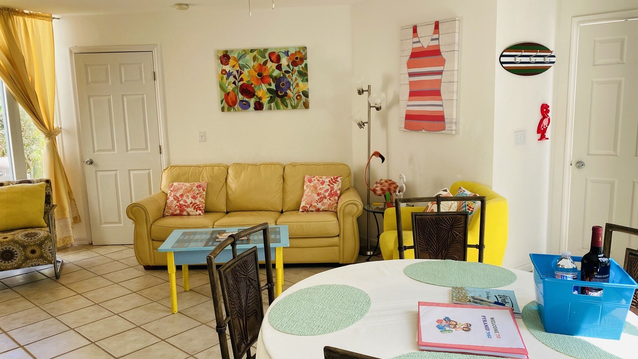 Photo of Livingroom in San Carlos Park