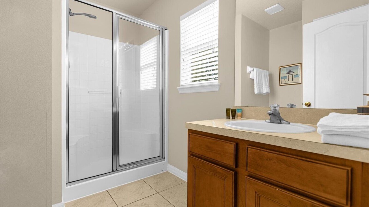 Photo of Bathroom in Sandy Ridge