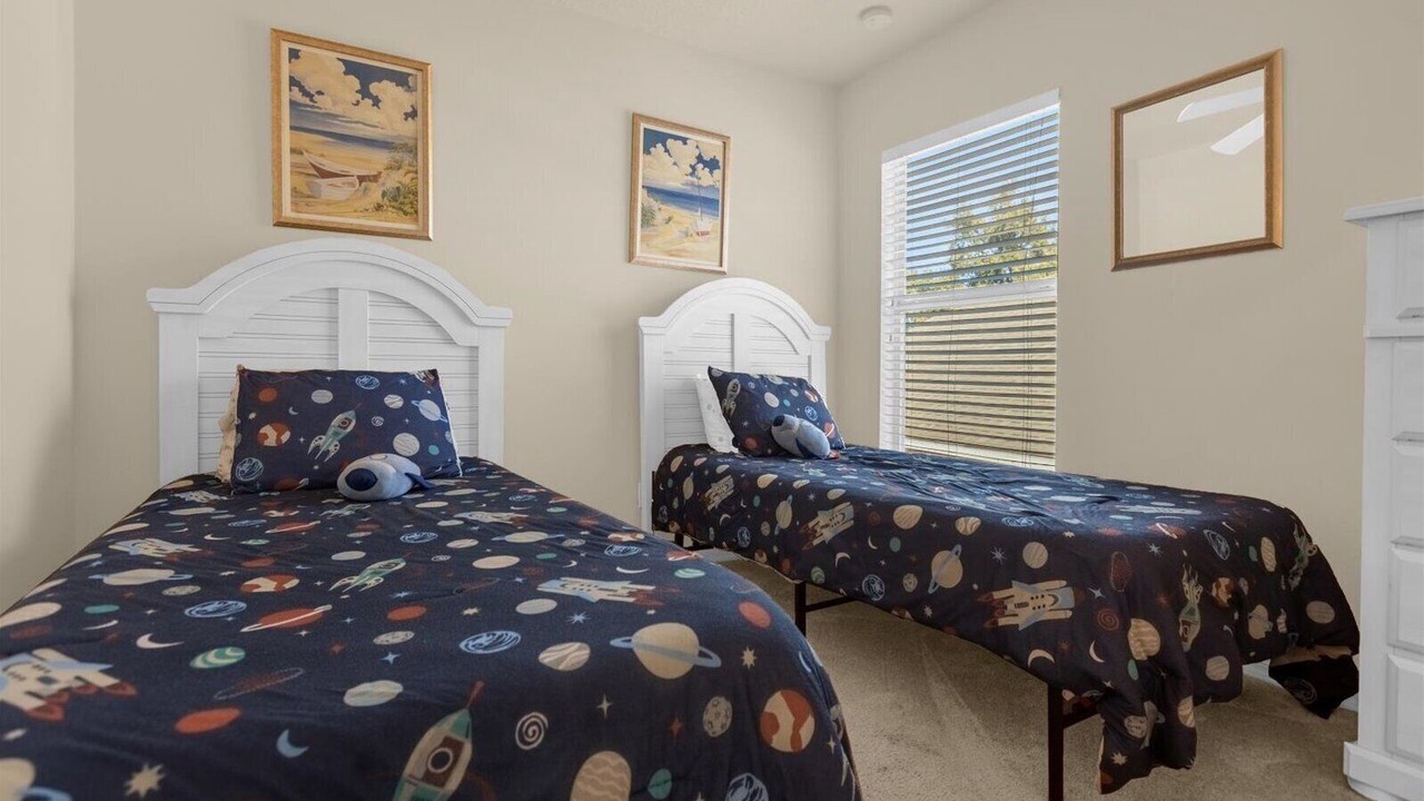 Photo of Bedroom in Sandy Ridge