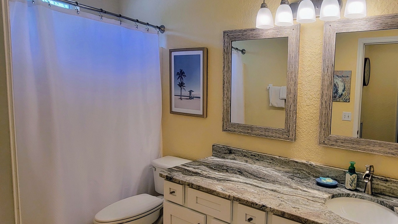 Photo of Bathroom in Silver Creek