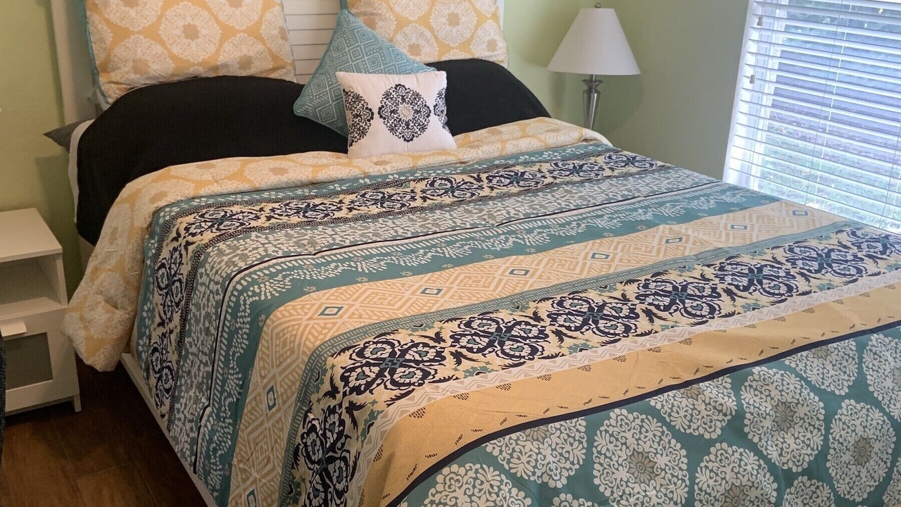 Photo of Bedroom in Tarpon Springs