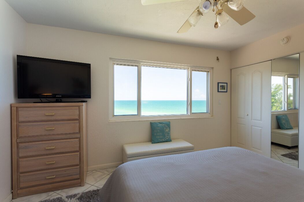 Photo of Bedroom in Holmes Beach