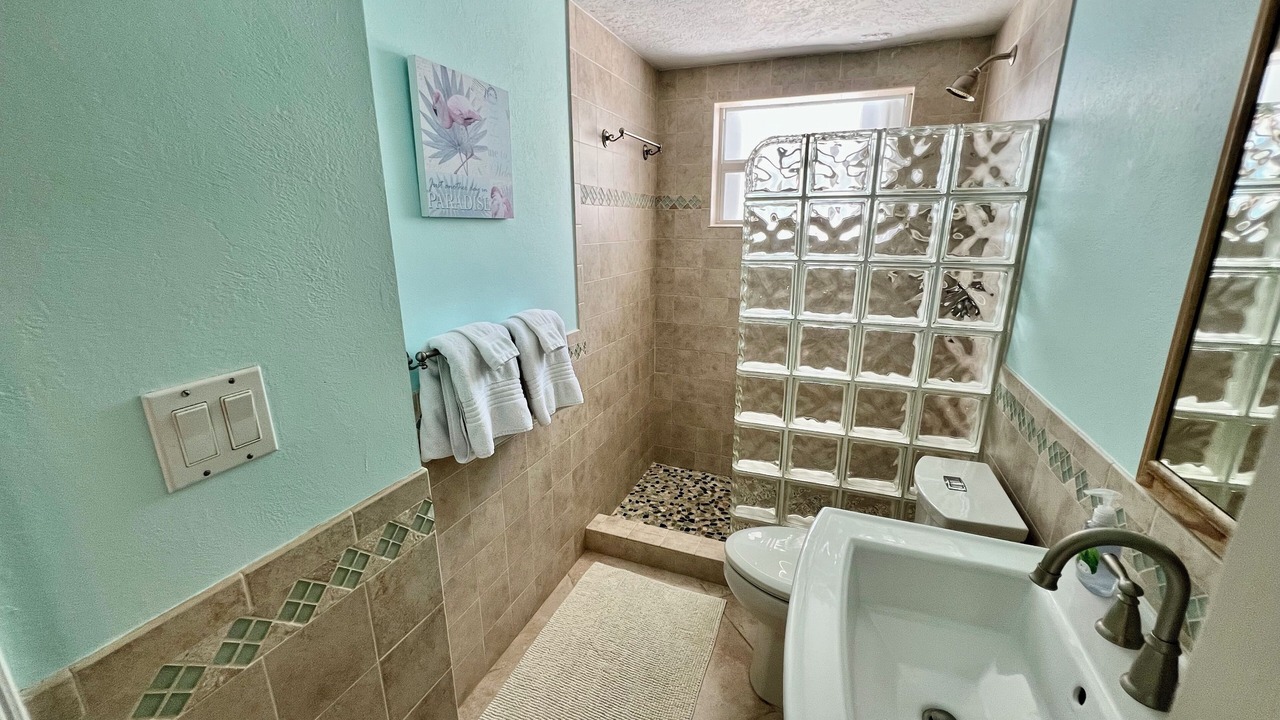 Photo of Bathroom in Islamorada