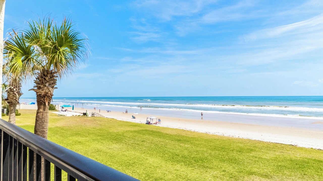 Photo of Patio Balcony in New Smyrna Beach