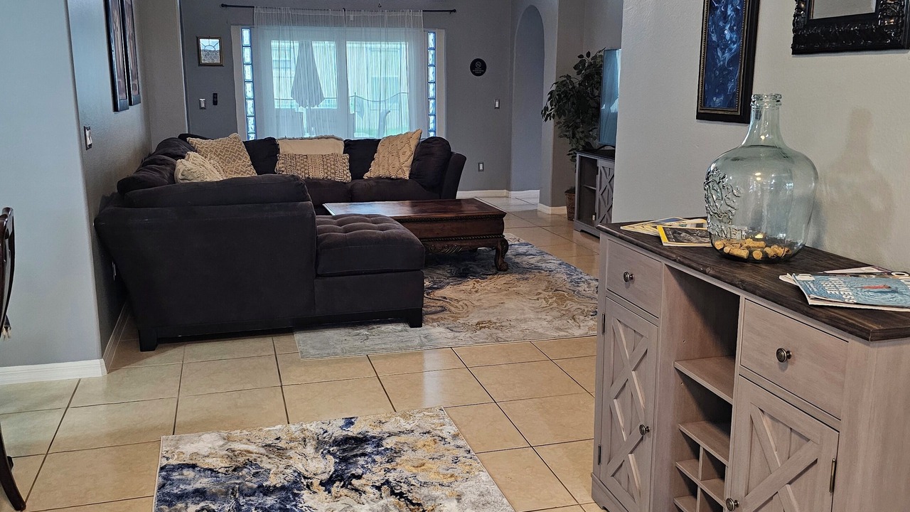 Photo of Livingroom in Windsor Palms