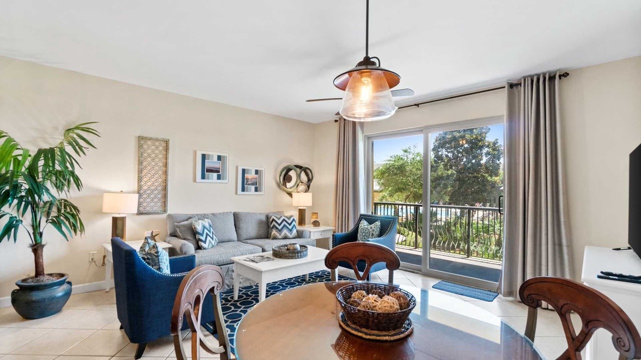 Photo of Livingroom in Fort Walton Beach - Destin