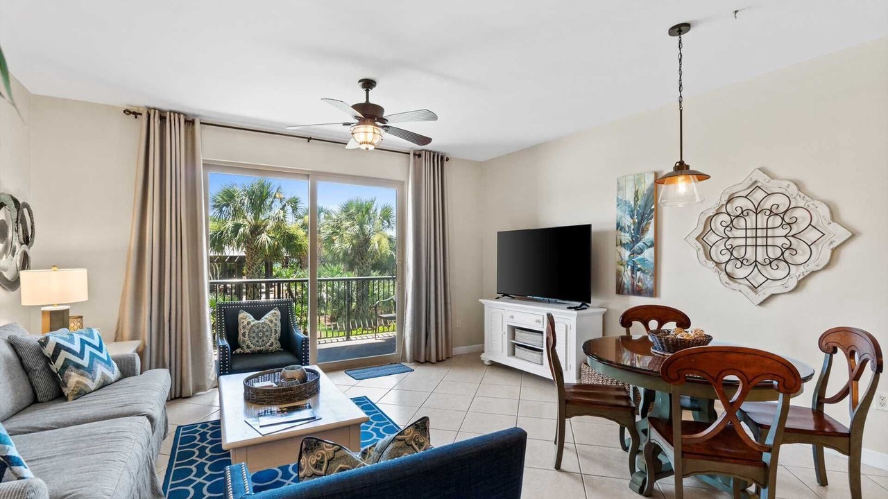 Photo of Livingroom in Fort Walton Beach - Destin