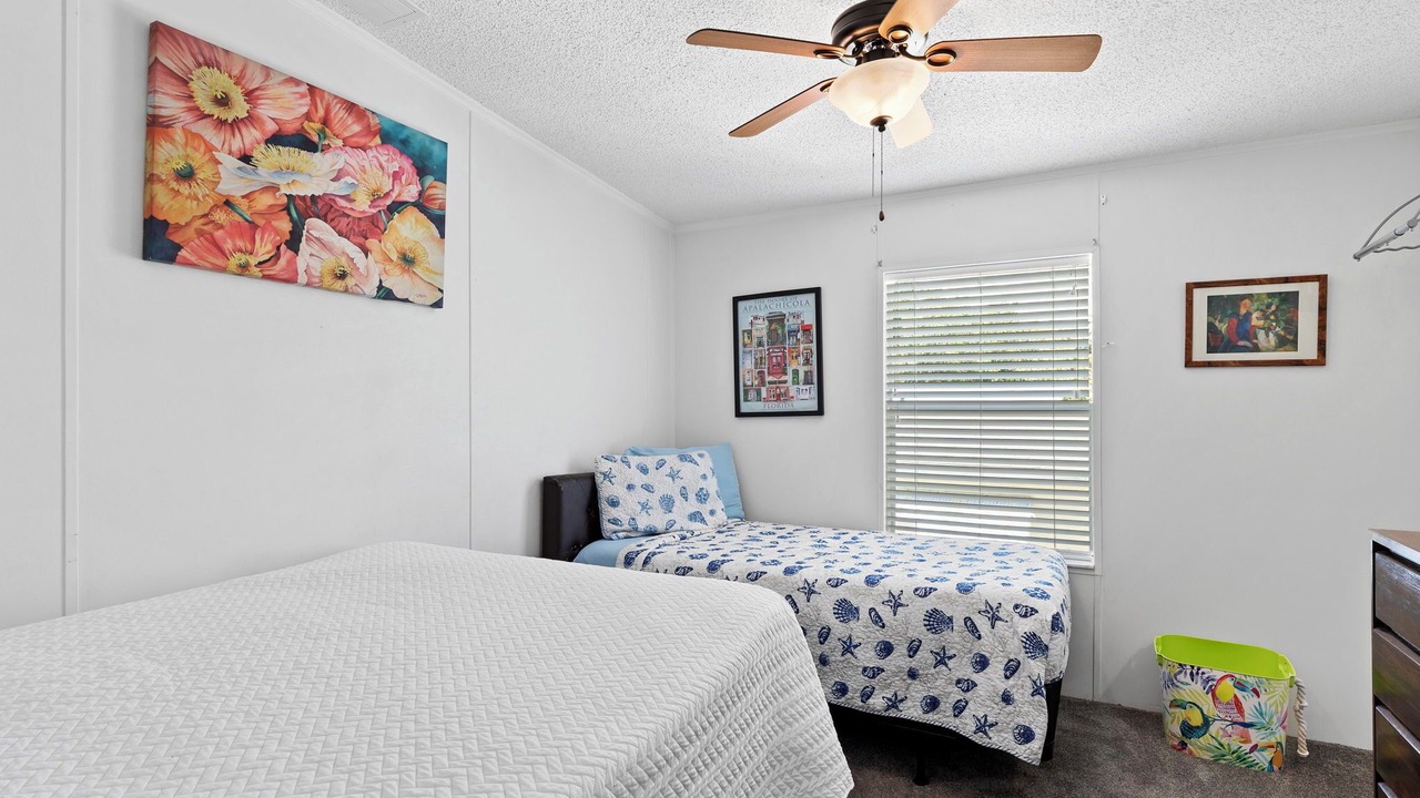 Photo of Bedroom in Weeki Wachee Gardens