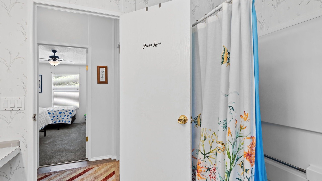 Photo of Bedroom in Weeki Wachee Gardens