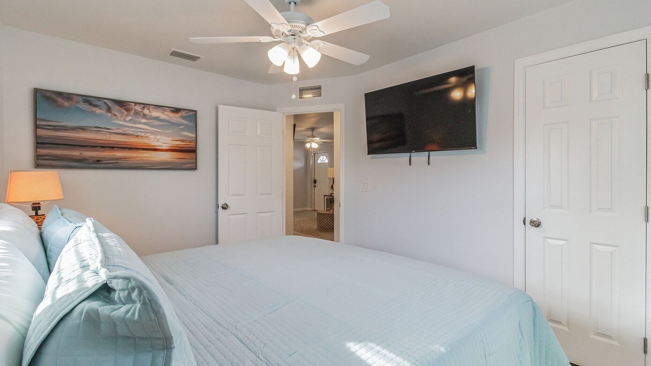 Photo of Bedroom in Fort Myers Beach