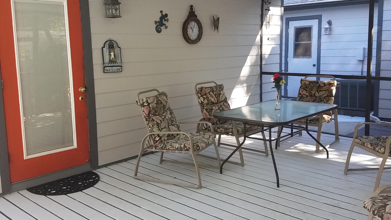Photo of Outdoor in Riverview Estates