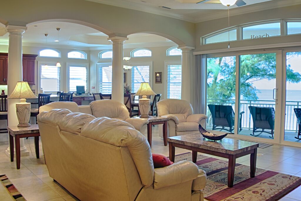 Photo of Livingroom in Sunset Beach