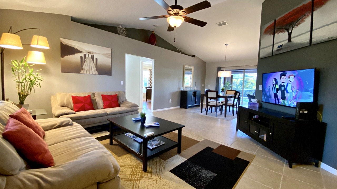 Photo of Livingroom in San Carlos Park