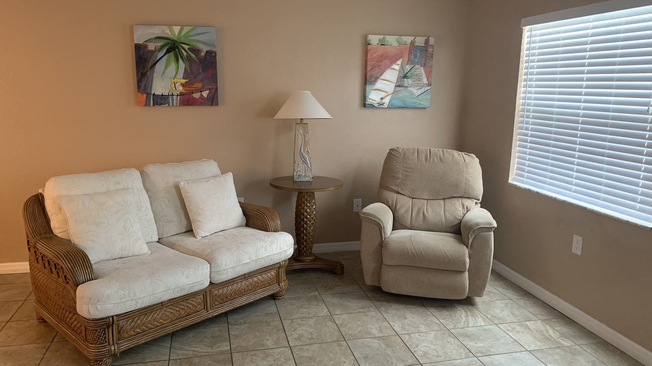 Photo of Livingroom in Holiday Lake Estates