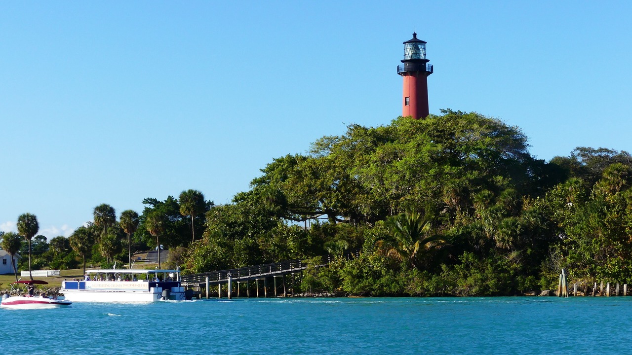 Photo of Others in Jupiter Bay