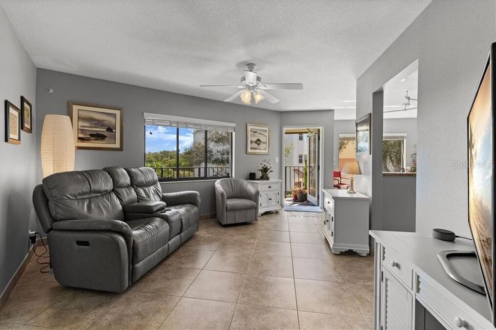 Photo of Livingroom in Tierra Verde