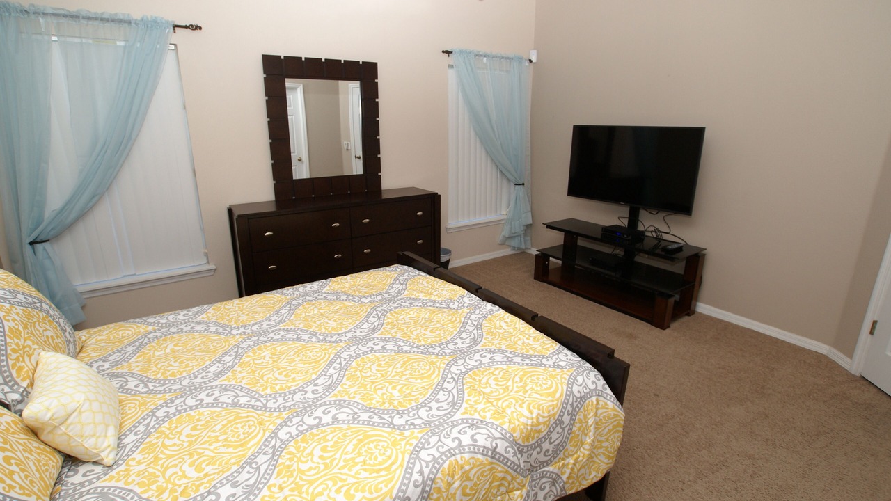 Photo of Bedroom in Clear Creek