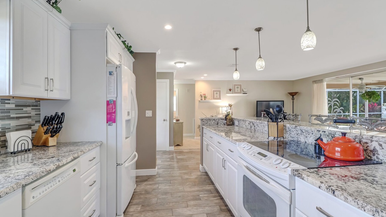 Photo of Kitchen in Caloosahatchee